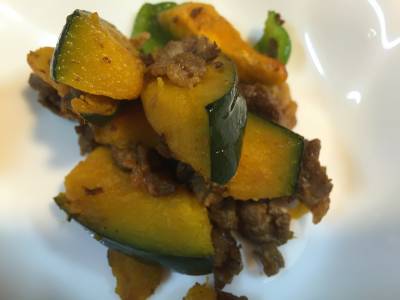 かぼちゃと牛肉のバターじょうゆ