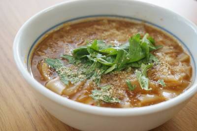 ピリ辛ワンタンスープ