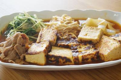 肉豆腐 コチュジャン風味