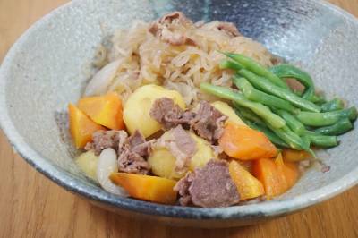 しらたきたっぷり肉じゃが