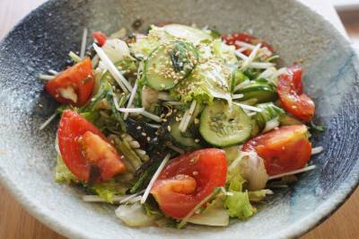 サニーレタスの中華風サラダ