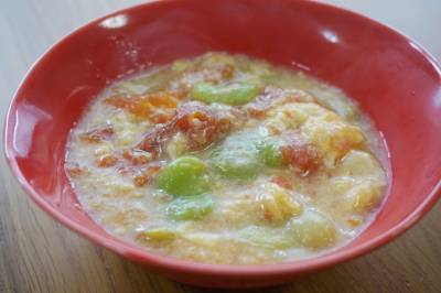 そら豆とトマトの玉子とじ