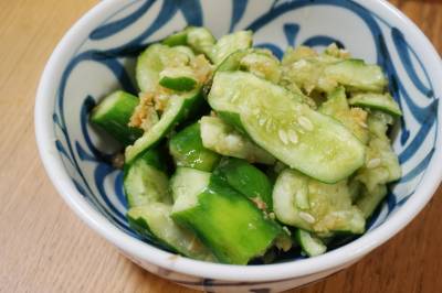 たたききゅうりのしょうが風味