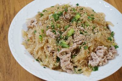 大根のしょうがじょうゆ炒め