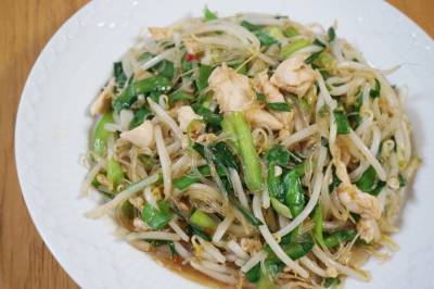 ささ身と春雨のオイスターソース炒め