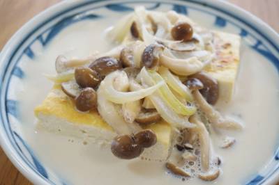 豆腐のステーキ きのこソース