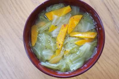 キャベツのブイヨンスープ