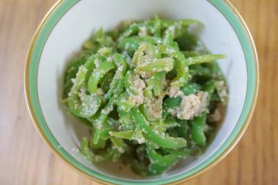 ピーマンのごまあえ