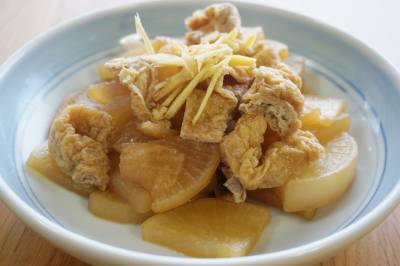 大根と油揚げのけんちん煮