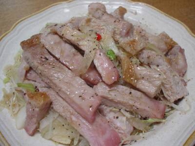 豚グリルonサラダ