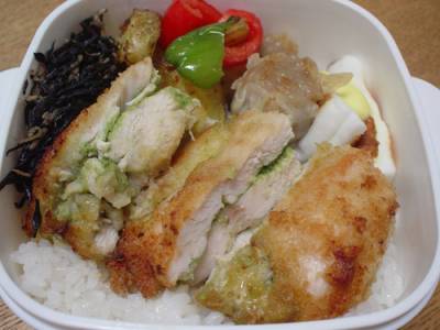 鶏肉のパン粉焼き