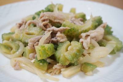 ゴーヤーのにんにくみそチャンプルー