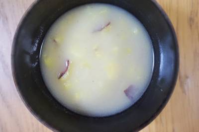 さつまいものみそ汁
