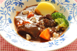 ビーフシチュー