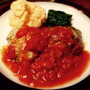 トマト煮込みハンバーグ