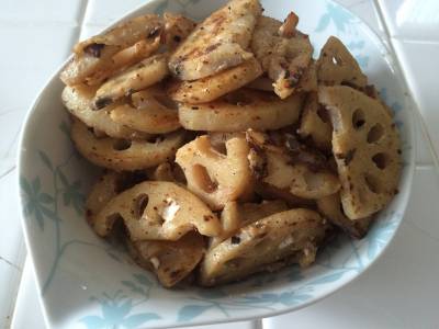 れんこんのクリーミーチーズきんぴら