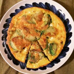 アボカドのオムレツ