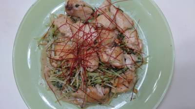 鶏のごまだれ炒め