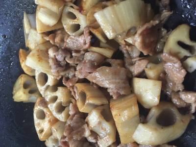 豚肉とれんこんの炒め煮