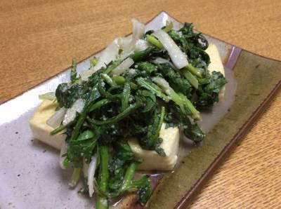 春菊と豆腐のサラダ