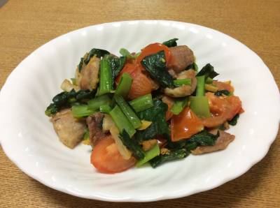 塩豚と小松菜のしょうが炒め