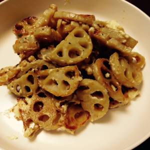 れんこんのクリーミーチーズきんぴら