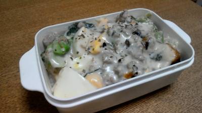 ブロッコリーと豚ひき肉のグラタン