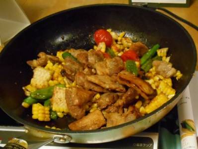 とうもろこしと牛肉の甘辛焼き