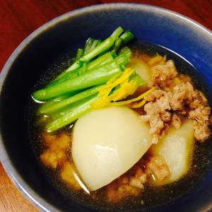 かぶの豚そぼろ煮
