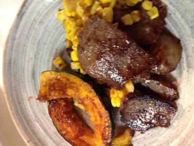 とうもろこしと牛肉の甘辛焼き