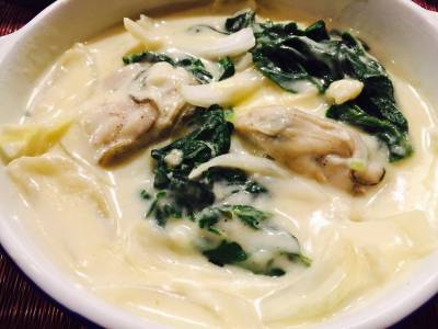 かきとほうれんそうのクリーム煮