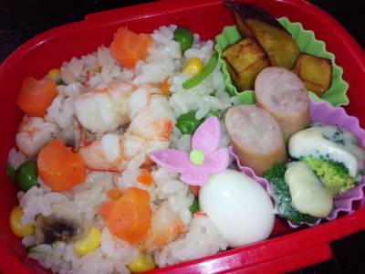 グッチさんちのえびピラフ