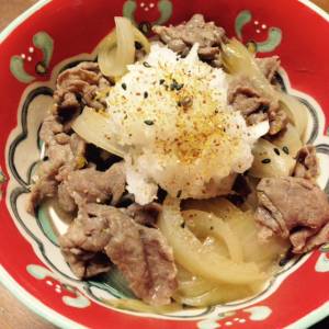 これモーうまい!牛丼