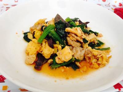 豚肉ときくらげの卵炒め