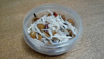 えのきとなめこの塩漬け