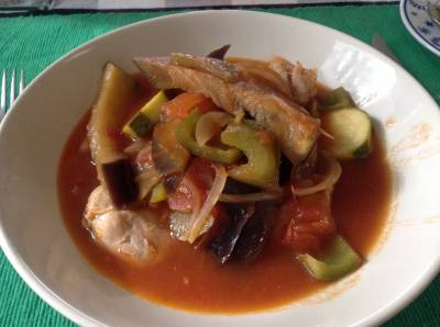 鶏肉となすのトマト煮