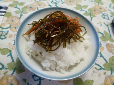 昆布とにんじんの煮物