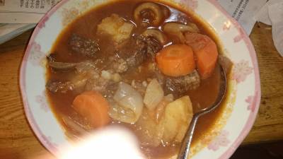 牛肉のトマトシチュー