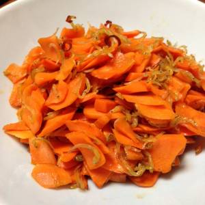 にんじんとじゃこのきんぴら