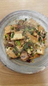 ちぎり厚揚げと豚バラの和風炒め