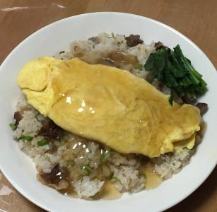 和風オムライスのだしあんかけ