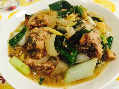 さば缶とねぎのみそ煮