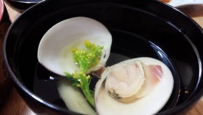 はまぐりのうしお汁