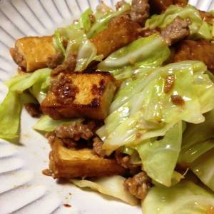 キャベツと厚揚げのみそ炒め