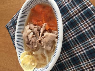 春にんじんと新たまねぎのひらひら煮