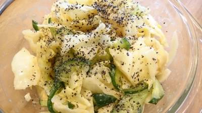 キャベツときゅうりの酢みそあえ