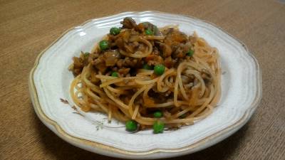 生クリームのミートソース