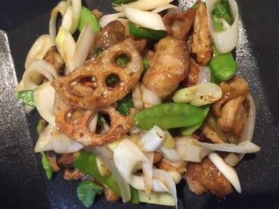 れんこんと鶏肉のピリ辛炒め