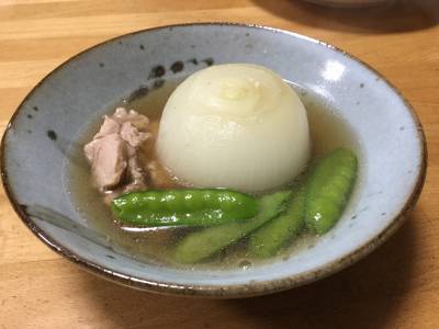 新たまねぎの丸ごと煮