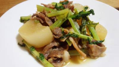 大根と豚肉の煮物